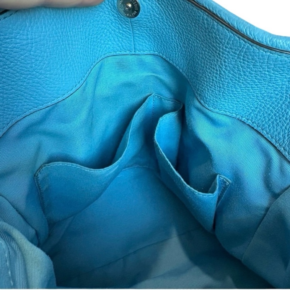 COACH shoulder bag in super soft teal pebble leather w/silver hardware - Picture 14 of 16
